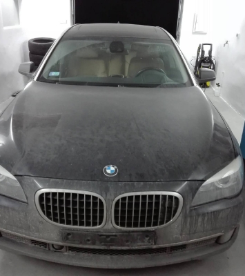 Auto Detailing w Częstochowie - BMW750_9